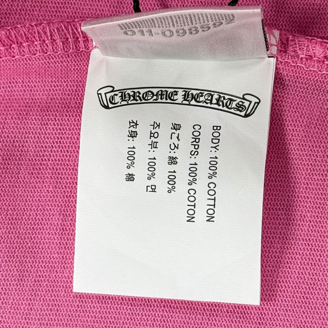 P170 Chrome Hearts Chrome Hearts 25 high version. The fabric is made of 300 grams of high-density cotton. It does not deform or shrink. It has three labels. It is the same style for men and women. Technology: digital printing. Color: white, black, pink. SIZE: S-XL